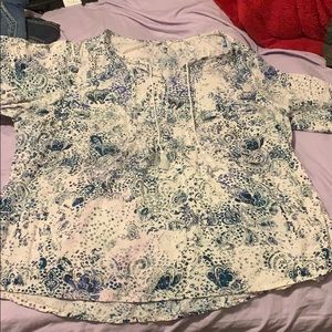 3/4 sleeve printed top XL